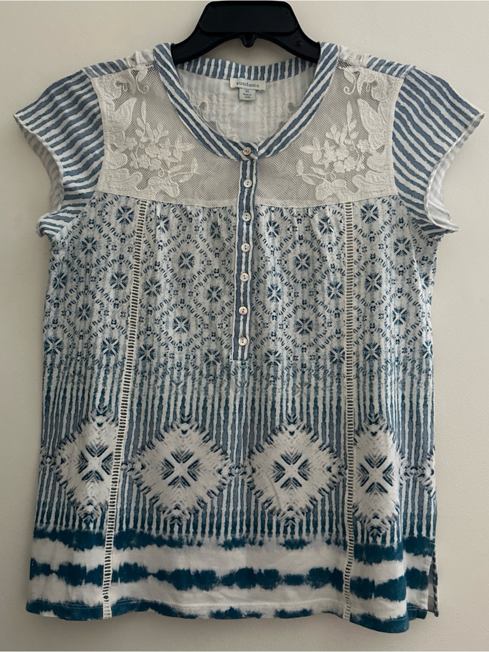 Sundance Top Size XS Blouse Button Lace Details